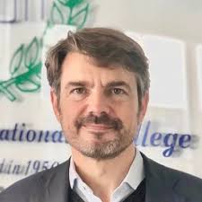 Marc Perez-Ribas (@MarcPerezRibas)