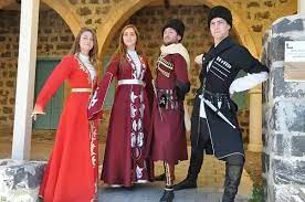 According to the bible symbols of social stratification. What Are Some Examples Of Traditional Clothing Worn In Israel Quora