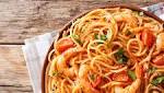 سباغيتي بالمأكولات البحرية
