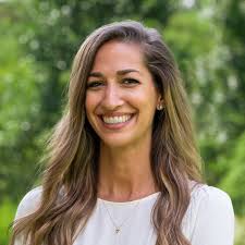 Julia Tatum's Instagram, Twitter & Facebook