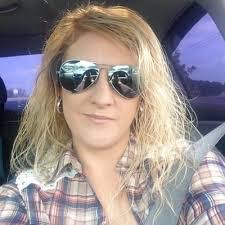 Candice Hagan's Instagram, Twitter & Facebook