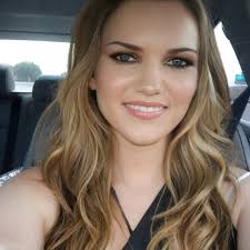 I saw the movie for the first time at home. I cried at this scene, then  immediately wound back and rewartched it 3 more times before i could  continue to the end.