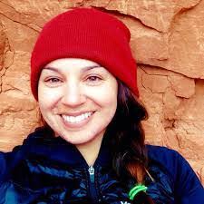 Carissa Davidson's Instagram, Twitter & Facebook