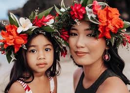 A bouquet over Diamond Head. Hawaii, USA