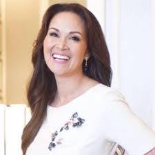 Simon Bui's Instagram, Twitter & Facebook