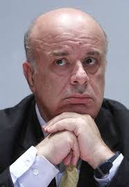 Polys Polyviou's Instagram, Twitter & Facebook