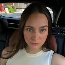 Helene Schäfer-Betz (@_heleneschaefer)