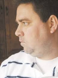 Family struggles when dad diagnosed with tumor