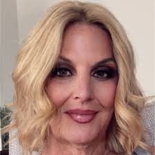 I am excited and proud to share I am a winner of GSK's 2021 IPTc award that  recognizes those who stand out because of the significant value contributed  during the year! Could