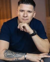 ALMA GEMELA 💞 . . . . . . . #single #musica #video #clip #cantante #voz  #voice #almas #amor #pasion #magia #canciones #baladas #romance #vida  #corazones #silviorocha