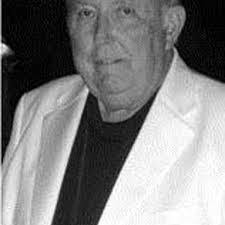 Corey Edge's Instagram, Twitter & Facebook