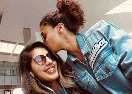 When it comes to a war of words, nothing can quite silence kangana ranaut and her feisty sister rangoli to verify, just follow the link in the message. Taapsee Pannu S Sister Not Inclined Towards Bollywood Celebrities News India Tv