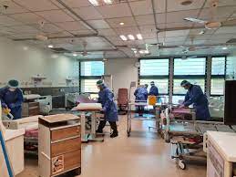 Drive (drive ( lee know,bang chan )) (перевод на русский). Discrimination Against Ttsh Staff Fighting Covid 19 Distressing Says Pm Lee Singapore News Top Stories The Straits Times