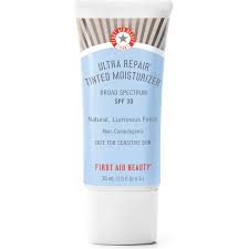 First Aid Beauty Ultra Repair Tinted Moisturiser Spf 30 1oz In 2021 Tinted Moisturizer First Aid Beauty Organic Sunscreen