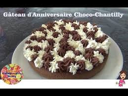 Gateau D Anniversaire Choco Chantilly Sur Genoise Au Chocolat Patiss Gateau Anniversaire Facile Genoise Chocolat Gateau Anniversaire Chocolat