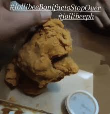 Netizen alique perez recently shared a shocking experience with a jollibee delivery from the fastfood chain's bonifacio what looked like golden piece of fried chicken turned out to be a deep fried towel. Zzpgjqfmqpfpqm