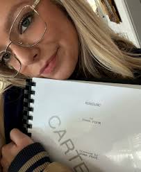 they're gonna put me in the moviessssss💫craziest thing ever to say that  i'm gonna be in a movie???? HEARTLAND coming soon to @netflix ❤️❤️❤️❤️❤️❤️❤️