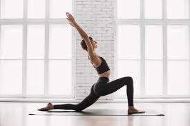 Haz más de lo que amas y siéntete genial. Yoga En Casa Todos Los Consejos Para Empezar A Practicar Vivus Es