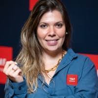 Danielle Santini's Instagram, Twitter & Facebook