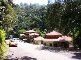 There is a parking area, with toilet and a surau. Sungai Gabai Air Terjun Yang Menarik Di Hulu Langat