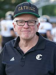 One of Knoxville Catholic High School's most treasured alumni, Julia  Driscoll Schriver '46, passed away last week. Julia lived in Knoxville,  where she worked during her professional career, which included working at