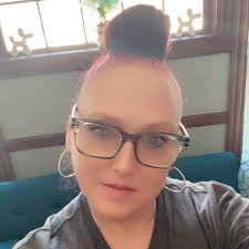 Pre save my 2-pack 'being a dad and missing mine' before the end of this  week to also be entered to win a m&g at one of my upcoming shows (1 grand