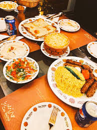 مطعم حارة مصرية الأسعار المنيو الموقع كافيهات و مطاعم الرياض