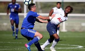 Federația moldovei de fotbal a desemnat laureații anului fotbalistic 2019. Nici Cristiano Ronaldo Nici Leo Messi S A Aflat Cine E Cel Mai Bogat Fotbalist Din Lume Are O Avere AstronomicÄ