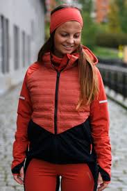 Therese johaug stilte i helt ny skidress og egendesignede hansker da hun, som første kvinne siden hilde gjermundshaug pedersen i 2003, slo marit bjørgen på. Johaug Win Concept Jacket Johaug Win Concept Jacket 2020