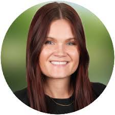 Toni Kerr's Instagram, Twitter & Facebook