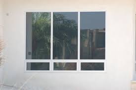 This Is Milgard Aluminum Awning Window Below A Fixed Casement It Give A Nice Modern Look You Can Buy It At Htt Porch Remodel Window Awnings Milgard Windows