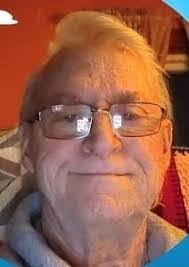 Bobby Meade's Instagram, Twitter & Facebook