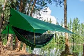 Hennessy hammocks have a large selection of hammocks to choose from ranging from the dd hammocks fit into military hammock genre perfectly. Hennessy Hammock Jungle Safari Zip Birrenco Com