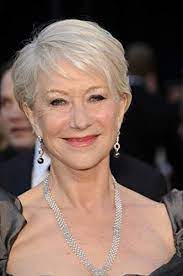 Her appearance is often complemented by her incredibly beautiful smile. Helen Mirren Helen Mirren Hair Haircut Gray Hair Silver Blonde Hair