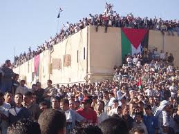رام الله رام الله تحاشد الجماهير غضون جنازة الرئيس الراحل ياسر عرفات 2 11061 فلسطين في الذاكرة