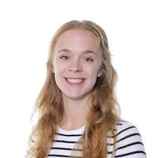 Julia Fulbright's Instagram, Twitter & Facebook