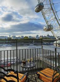 London Eye Seen From London Marriot Hotel London Londoneye Travel London Hotels Travel Spot London City