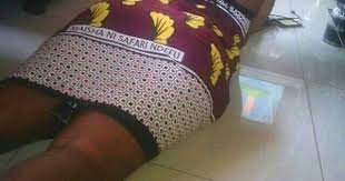 Bahati sambwanda na kanga moja. Kanga Nyepesi Inavyomsisimua Mpenzi Wako Wakati Wa Tendo Utamu Kitandani