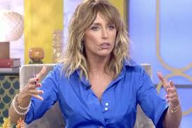 Emma García estalla con Paloma Lago tras su entrevista en 'Fiesta': "Eres una irrespetuosa"