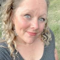 Amanda Satterfield's Instagram, Twitter & Facebook