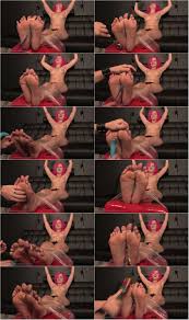 Ginarys Tickle Adventures - Miss Quinn Gets Her Bare Feet Tickled - Full  HDMP4