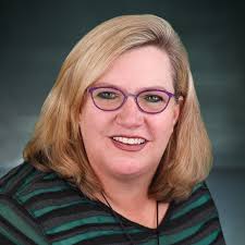 Tracy Sternberg's Instagram, Twitter & Facebook