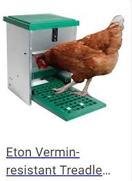 Auto Chicken Treadle Feeder Poultry Food Bowl Hen Duck Quail Feed 5Kg Uk |  Ebay