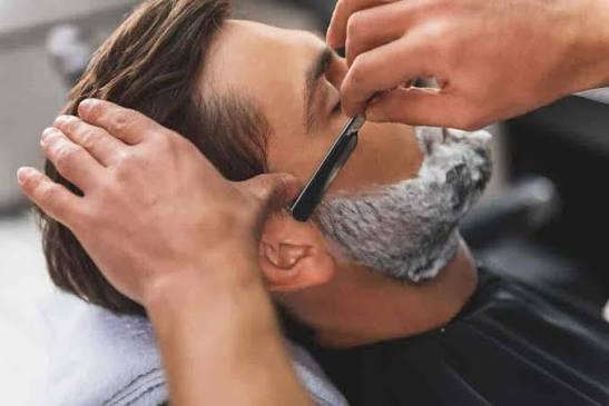 Men's beard grooming