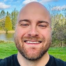 Gloria Corrigan's Instagram, Twitter & Facebook