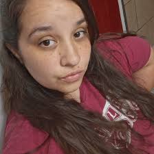 Starbucks barista surprised with $5,000 to start her Pretzel business!!!  😱🥨”