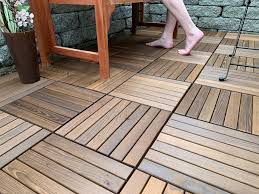 Nun können sie den balkon fliesen. Balkon Terrassen Fliesen Aus Natur Holz Mit Stecksystem Thermo Esche Innen Und Aussen Kaufen Bei Hexim Gmbh Co Kg