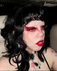 Hitch wasn't asleep, she was waiting for Marlowe 😭 【Illustration by  Satoshi Kadowaki/Mutsumi  Tateishi】https://twitter.com/WIT_STUDIO/status/1131137629754396672