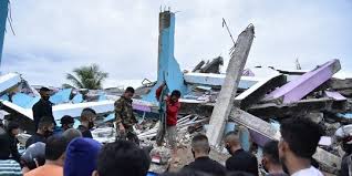 Lokasi gempapusat gempa berada di darat 12 timur laut luwu timur. Bmkg Jelaskan Tren Gempa Bumi Di Sulawesi Barat Merdeka Com
