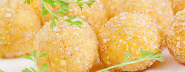 Pizza, croquetas, tortitas, coliflor gratinada, empanada, en veremos recetas de coliflor variadas y sorprendentes, para cautivar la atención primero con los ojos y luego con el sabor: Bolitas De Coliflor Verduras Y Hortalizas Recetas Para Ninos Y Bebes Guia Del Nino